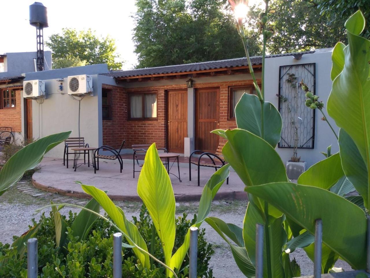 Cabanas Bosques Del Centro Mina Clavero Extérieur photo
